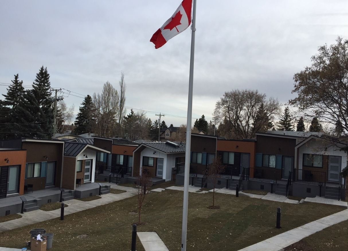 Canadian Tiny Home Village Opens, Charging Veterans Simply 0 a Month